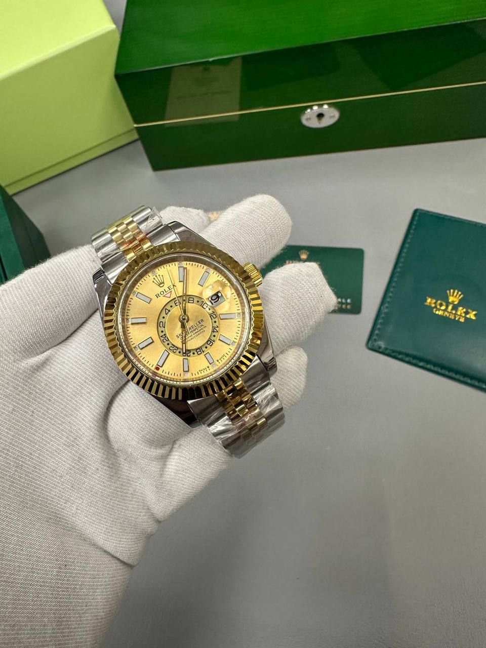 Rolex Sky-Dweller 326933 Two-Tone Jubilee Bracelet Golden Dial Watch Men's Reps Sale UK Best Quality AAA Replica