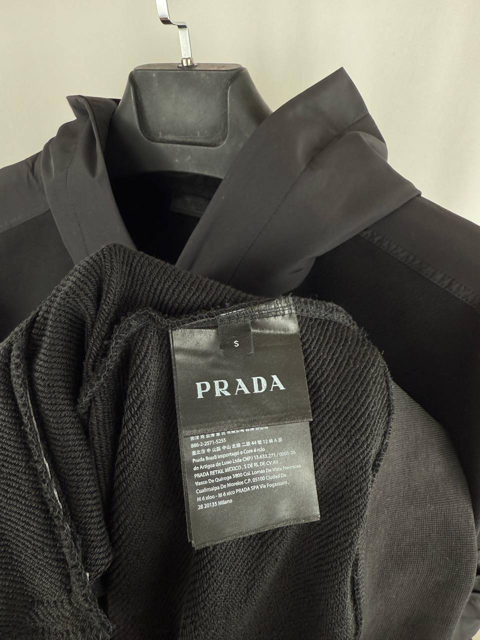 Prada Cotton Fleece and Re-Nylon Hoodie Men's Women's Hoodie in Black Color Reps Sale UK Best Quality AAA Replica