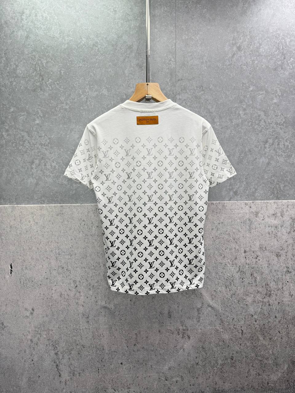 Louis Vuitton LV Monogram Gradient Cotton T-Shirts Men's Women's in 2 Colors Reps Sale UK Best Quality AAA Replica