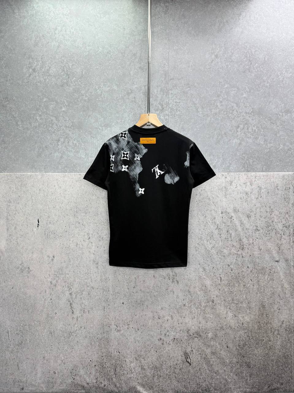Louis Vuitton Jacquard Graphic T-Shirts Men's Women's in 2 Colors Reps Sale UK Best Quality AAA Replica