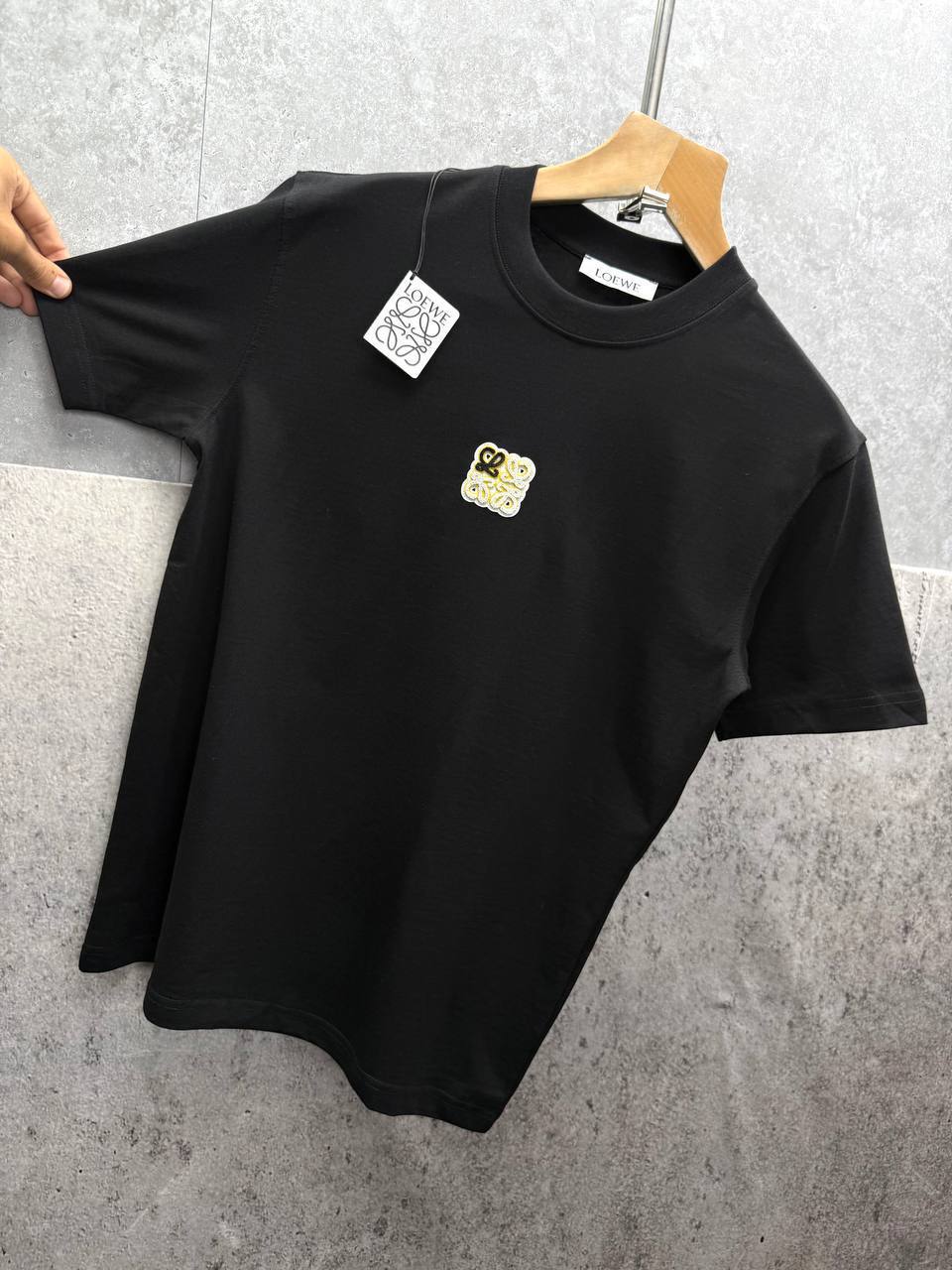 Loewe Anagram Logo Embroidered Cotton Crewneck T-Shirts Men's Women's in 2 Colors Reps Sale UK Best Quality AAA Replica