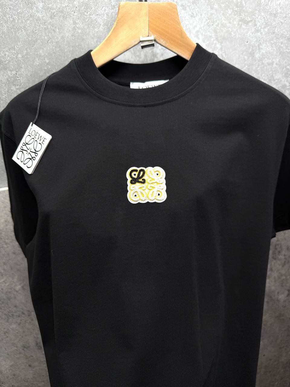 Loewe Anagram Logo Embroidered Cotton Crewneck T-Shirts Men's Women's in 2 Colors Reps Sale UK Best Quality AAA Replica