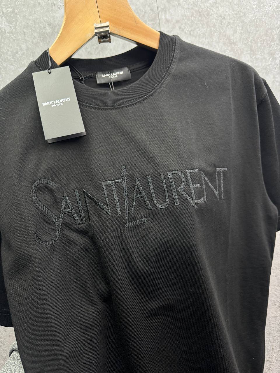Saint Laurent Logo Embroidery Men's Women's T-Shirt in Different Colors Reps Sale UK Best Quality AAA Replica