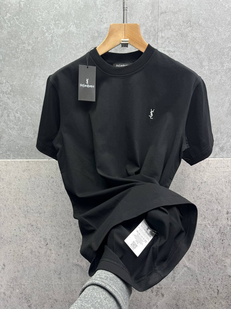 Saint Laurent Logo Icon Men's Women's T-Shirt in Different Colors Reps Sale UK Best Quality AAA Replica