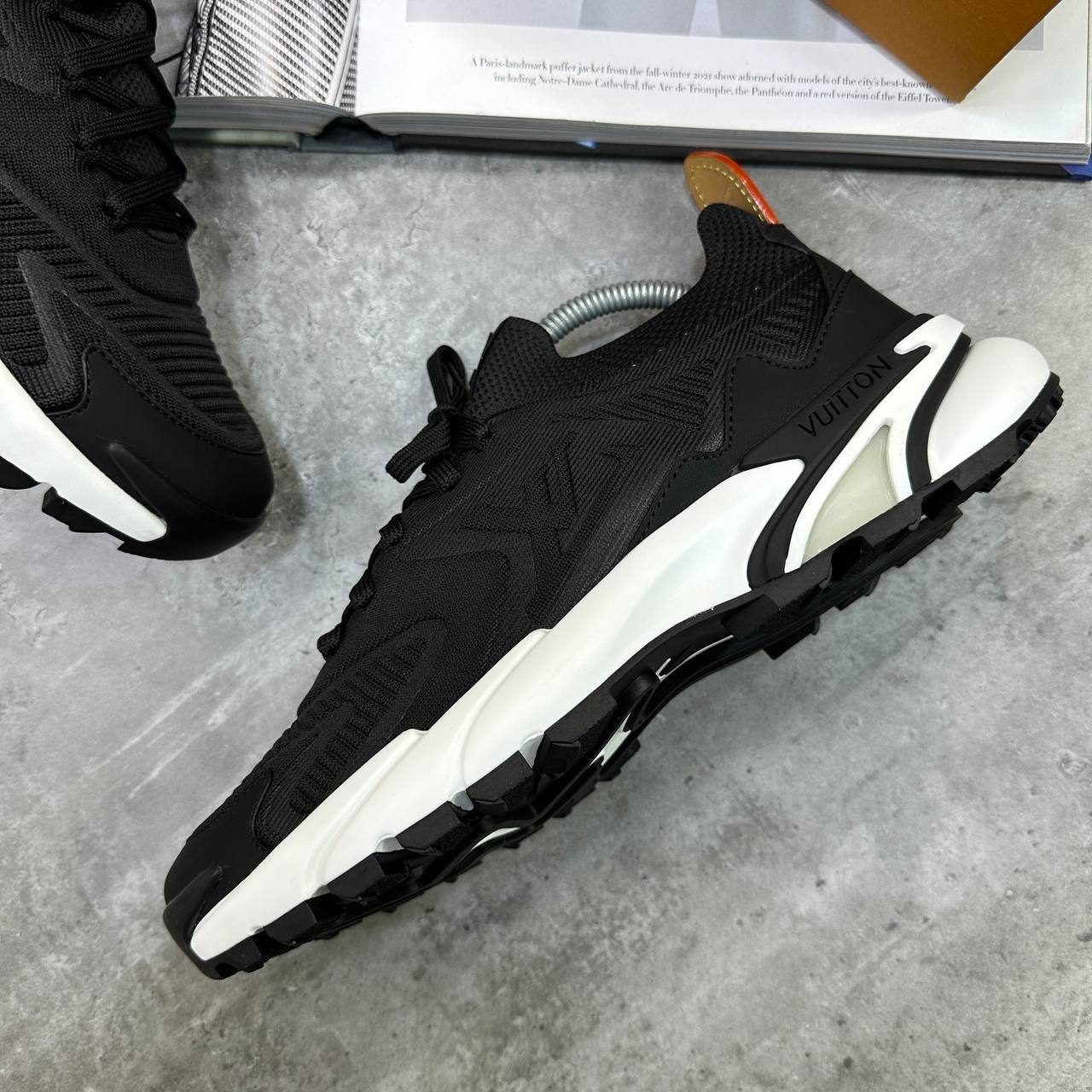 Louis Vuitton LV Runner Tatic Black/White Men's Trainers Reps Sale UK Best Quality AAA Replica