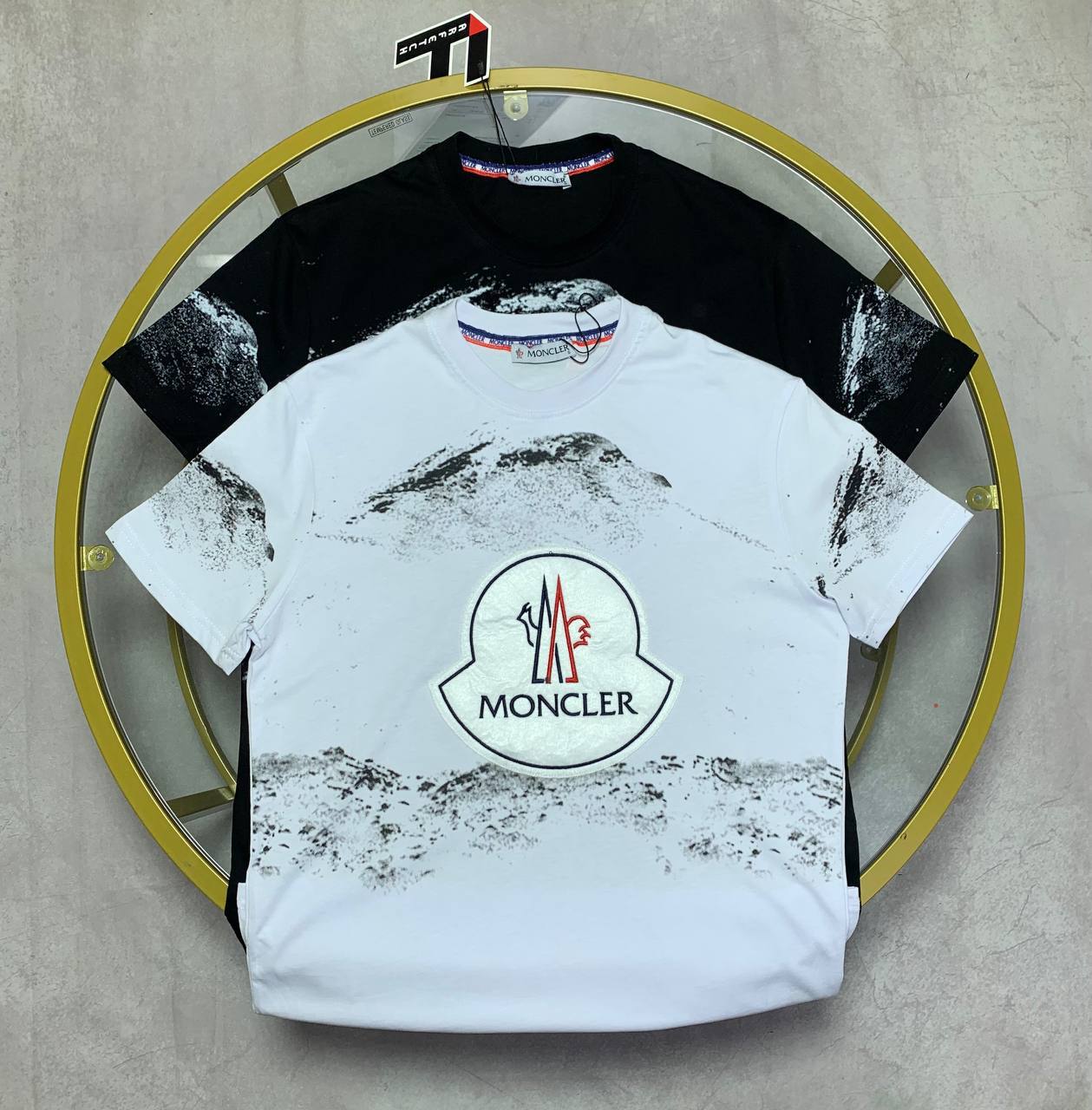 Moncler Mountain Print Brand's Iconic Logo Short-Sleeve T-shirt Men's Women's in 2 Colors Reps UK Best Quality Sale AAA Replica