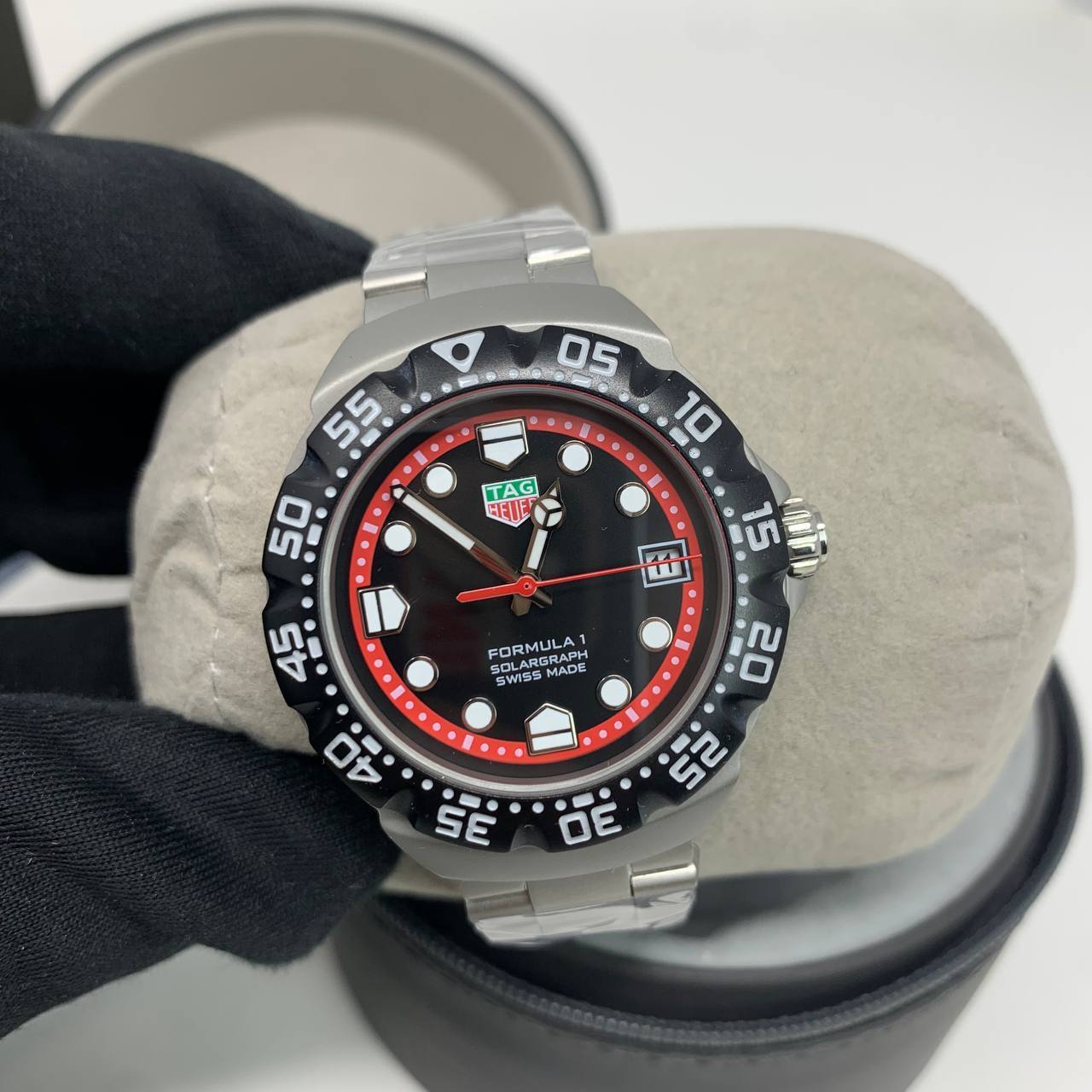 Tag Heuer Formula 1 Solargraph Men's Watch with Black & Red Dial Stainless Steel Bracelet Model Reference: WBY1111.BA0042 UK Replica AAA Best Quality Reps