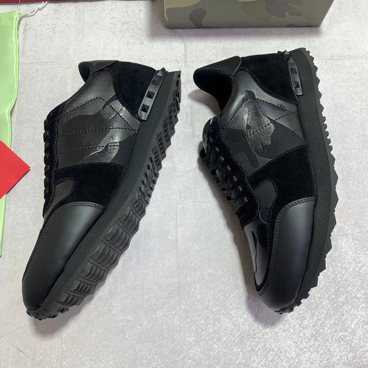 Valentino Garavani Rockrunner Black Camouflage Noir Metallic Sneakers Men's Reps UK Best Quality AAA Replica