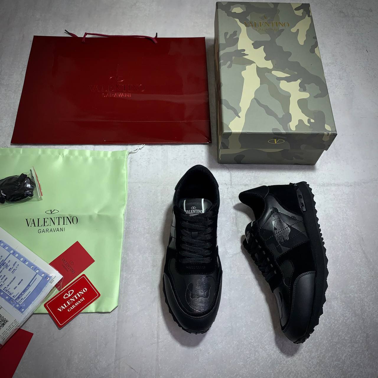 Valentino Garavani Rockrunner Black Camouflage Noir Metallic Sneakers Men's Reps UK Best Quality AAA Replica