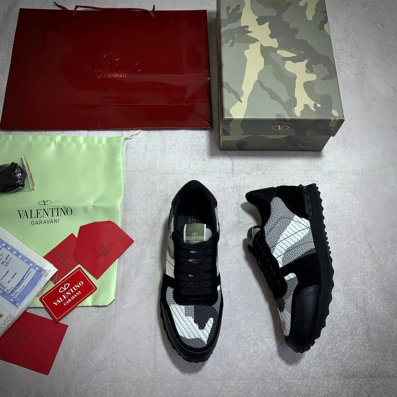 Valentino Garavani Rockrunner Black Camouflage Sneaker Men's Reps UK Best Quality AAA Replica