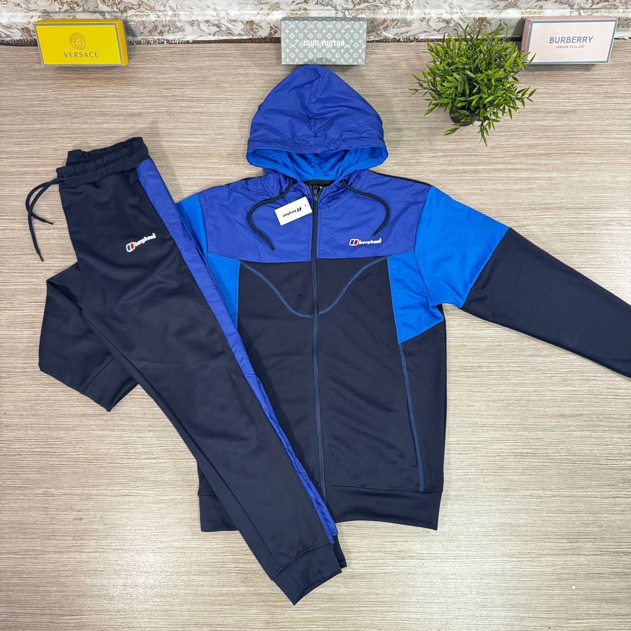 Berghaus Activewear Stylish Hooded Tracksuits Mens in Different Colors Reps Sale UK Best Quality AAA Replica