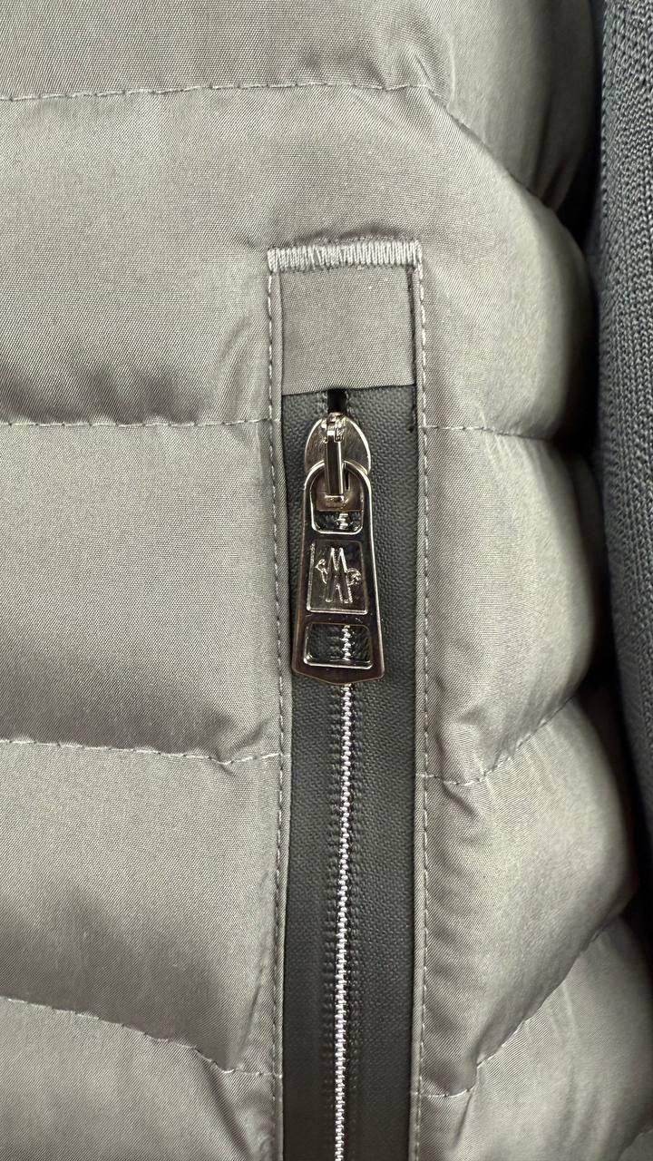 Moncler Padded Zip-Up Hybrid Jacket in 2 Colors Reps Sale UK Best Quality AAA Replica in 2 Colors Reps Sale UK Best Quality AAA Replica