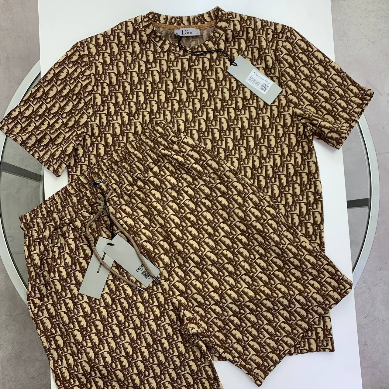 Dior Oblique Jacquard T-Shirt and Shorts Set Men's Reps Sale UK Best Quality Sale AAA Replica