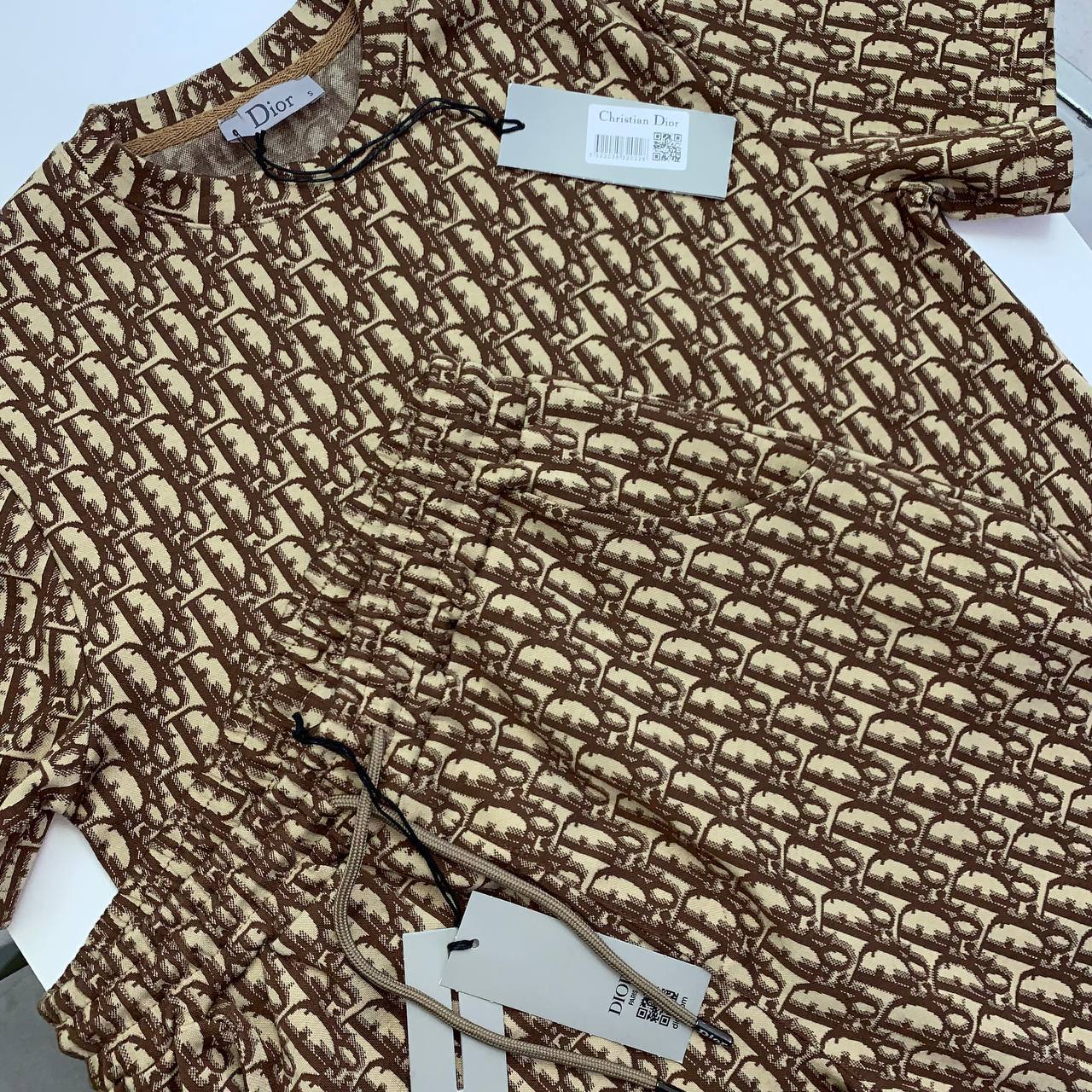 Dior Oblique Jacquard T-Shirt and Shorts Set Men's Reps Sale UK Best Quality Sale AAA Replica
