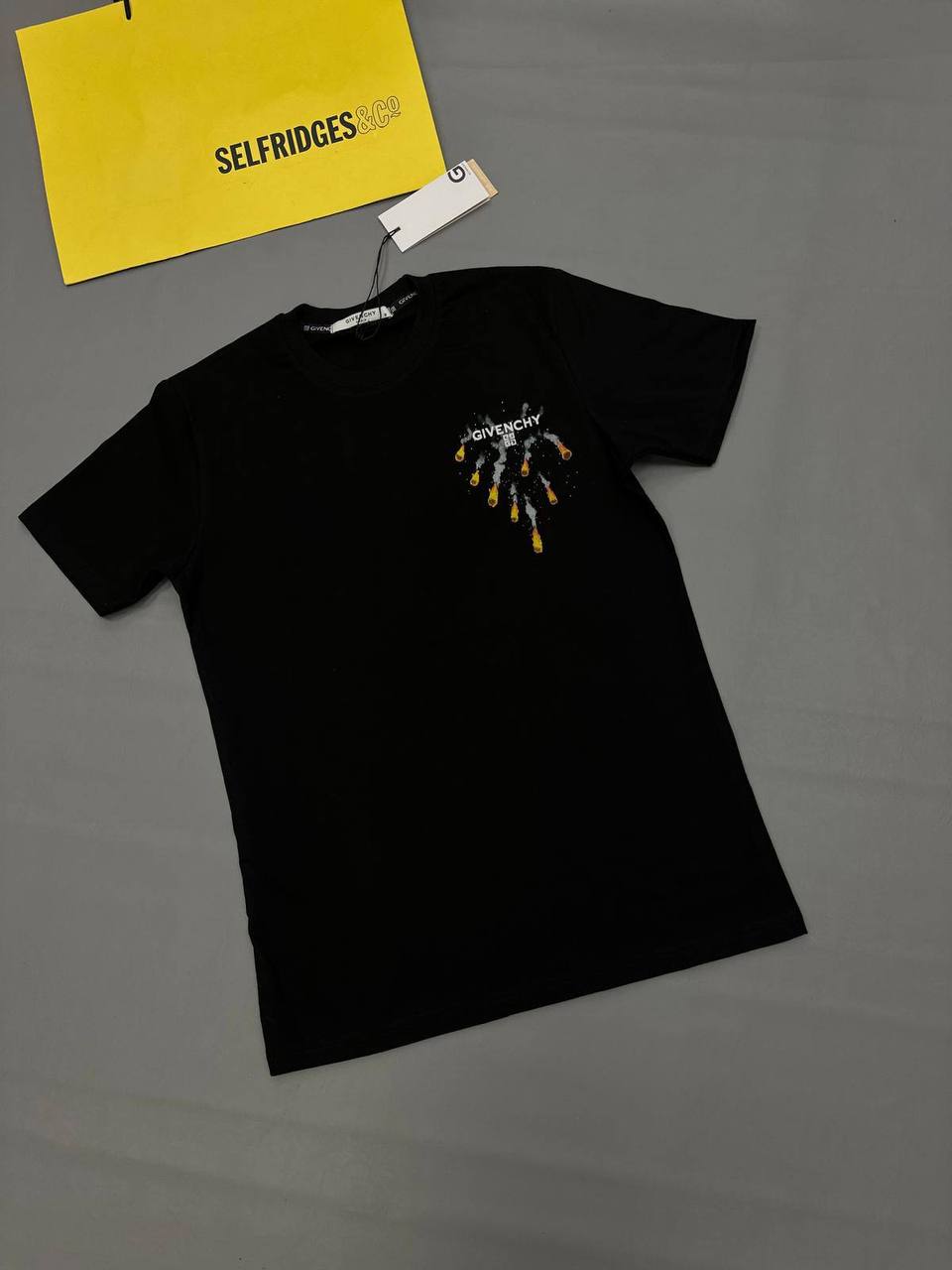 Givenchy Flames Logo Graphic-Print Cotton T-shirt Men's Women's in 2 Colors Reps UK Best Quality Sale AAA Replica