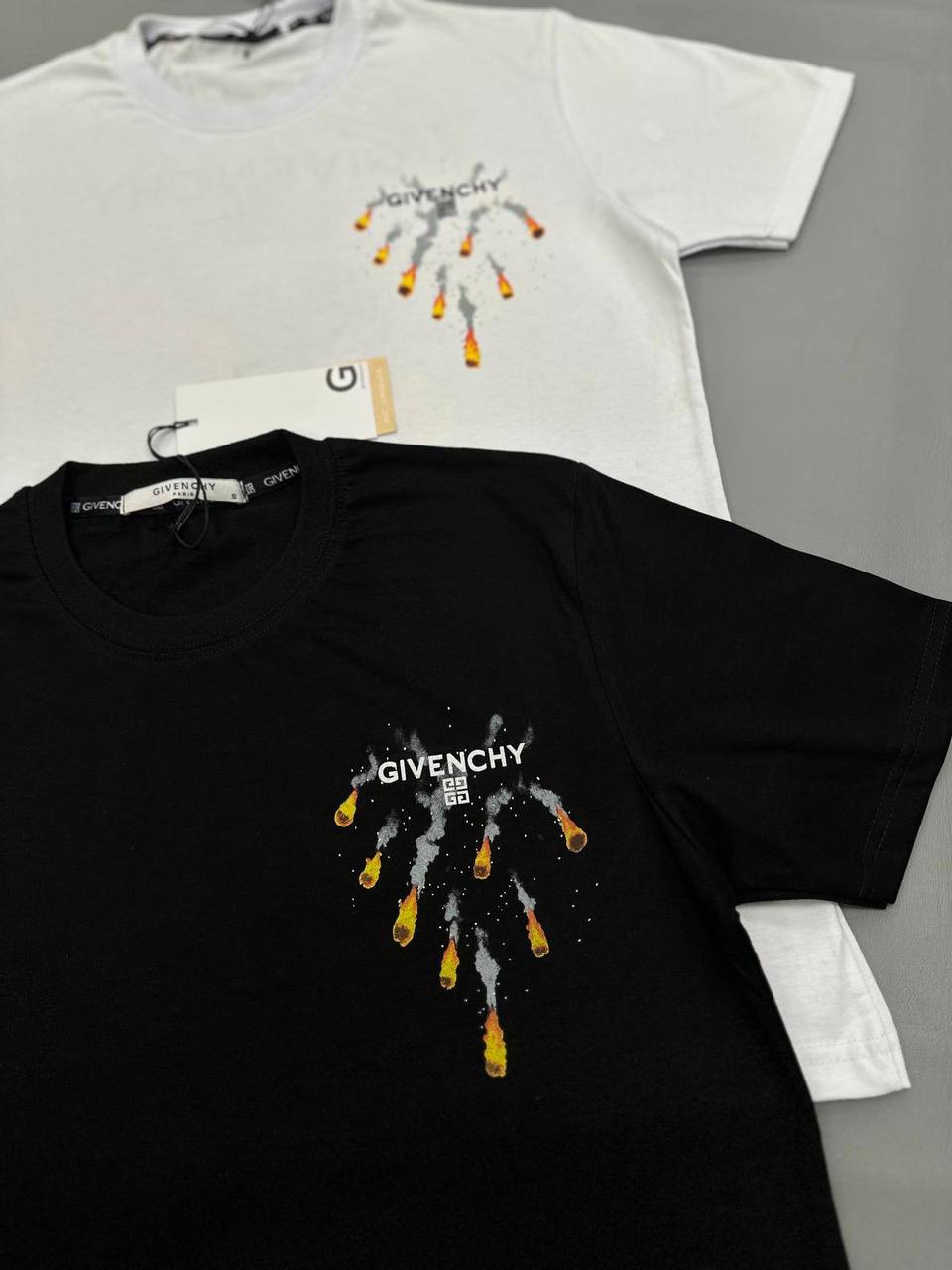 Givenchy Flames Logo Graphic-Print Cotton T-shirt Men's Women's in 2 Colors Reps UK Best Quality Sale AAA Replica