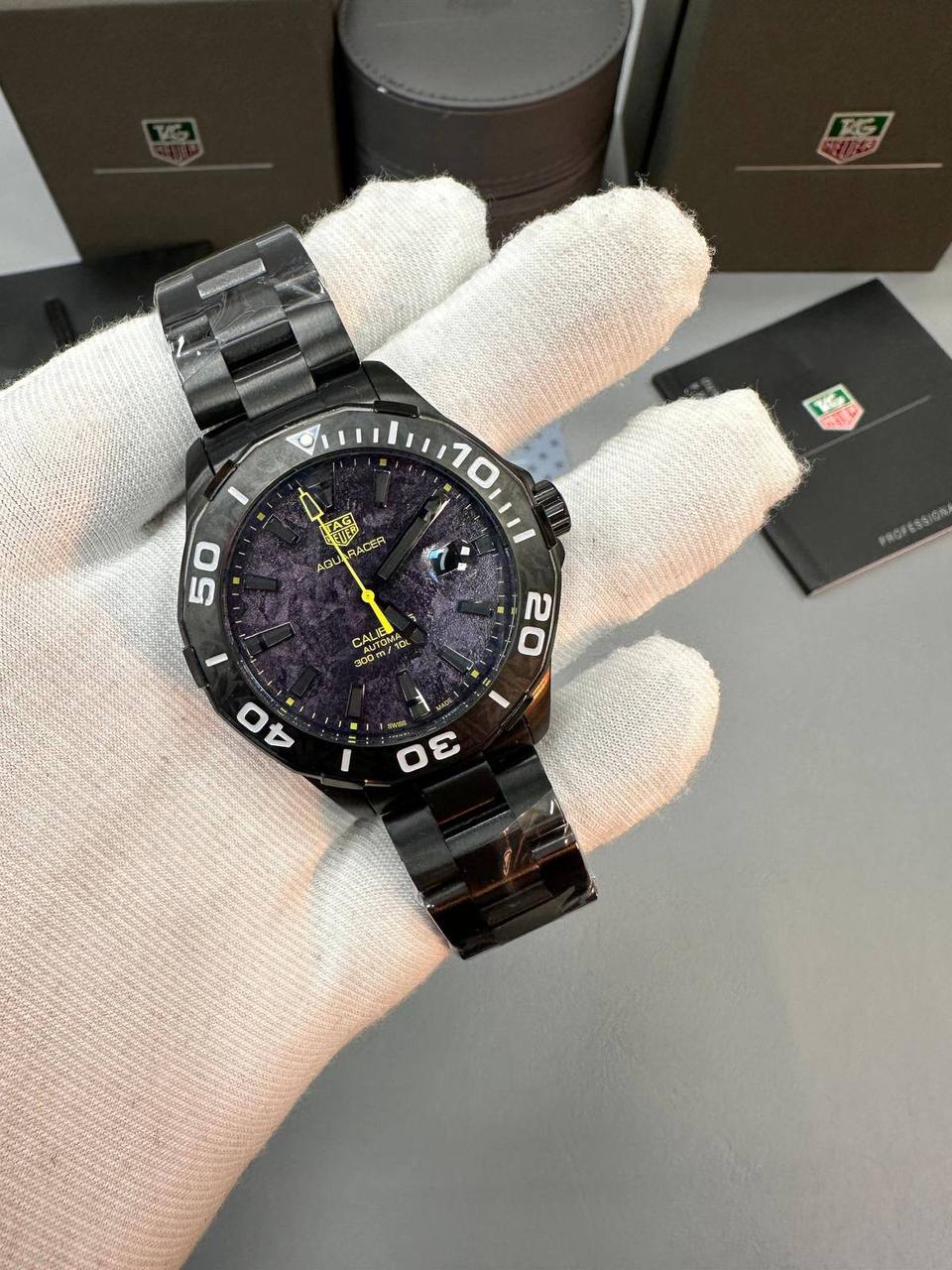 Tag Heuer Aquaracer Calibre 5 Men's Watch Ref Number WBD218B.FC6446 Black Dial UK Best Quality Reps AAA Replica