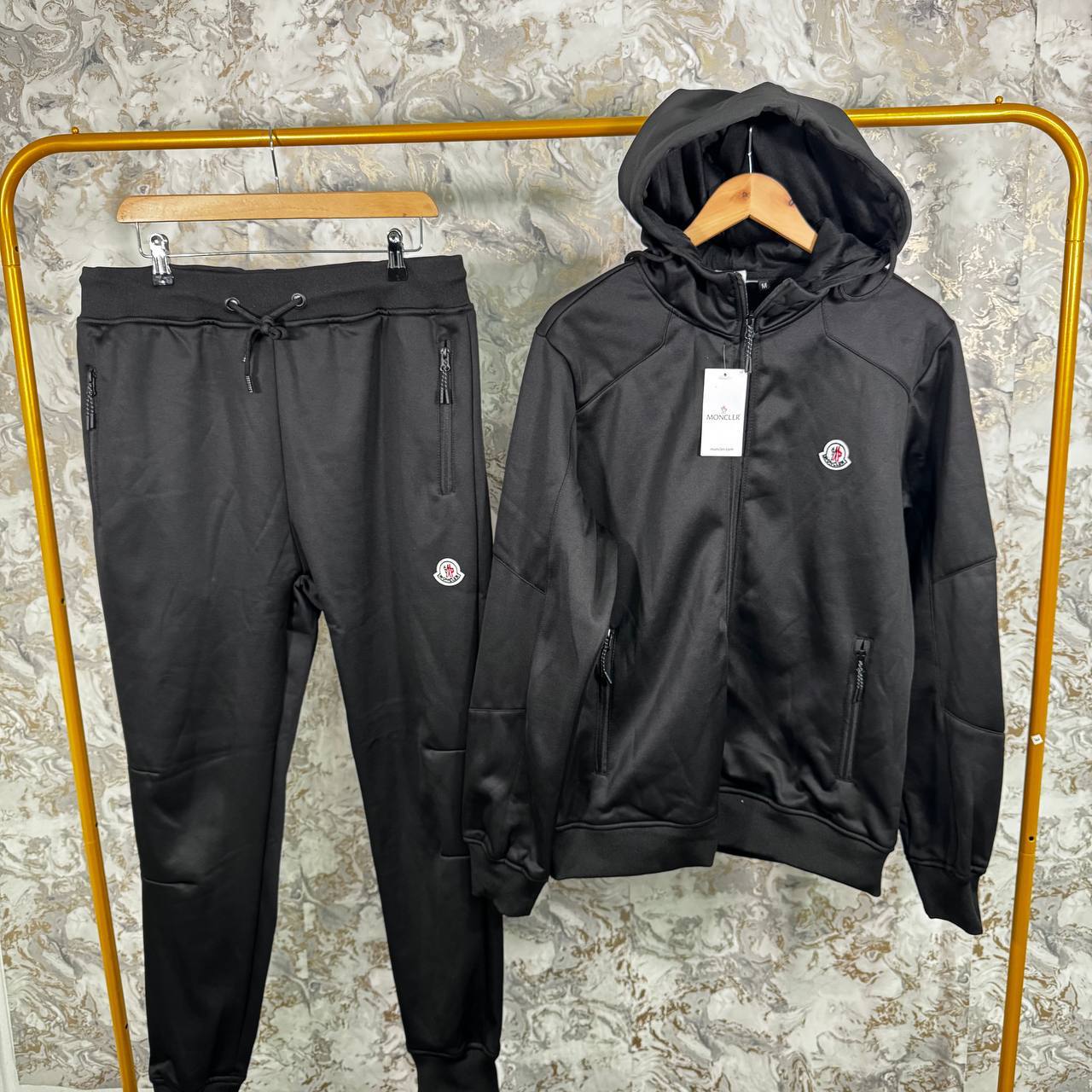Moncler Pullover Hooded Tracksuit in Different Colors Men's Reps Sale UK Best Quality AAA Replica
