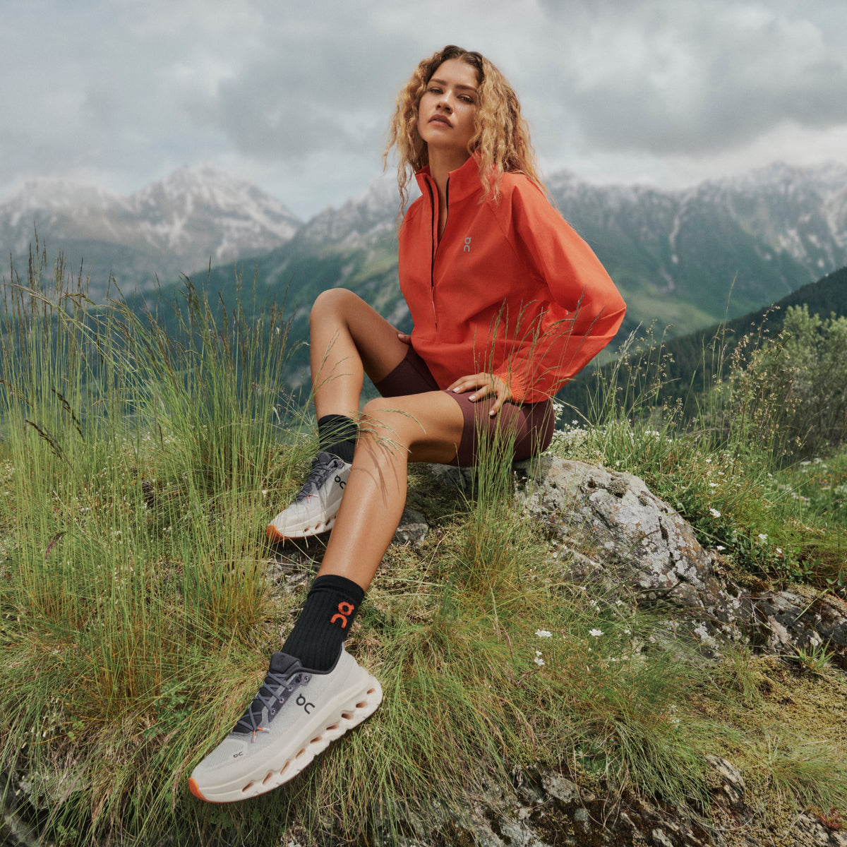 On Running Women's Cloudtilt Shoes - Iron / Dew On Running