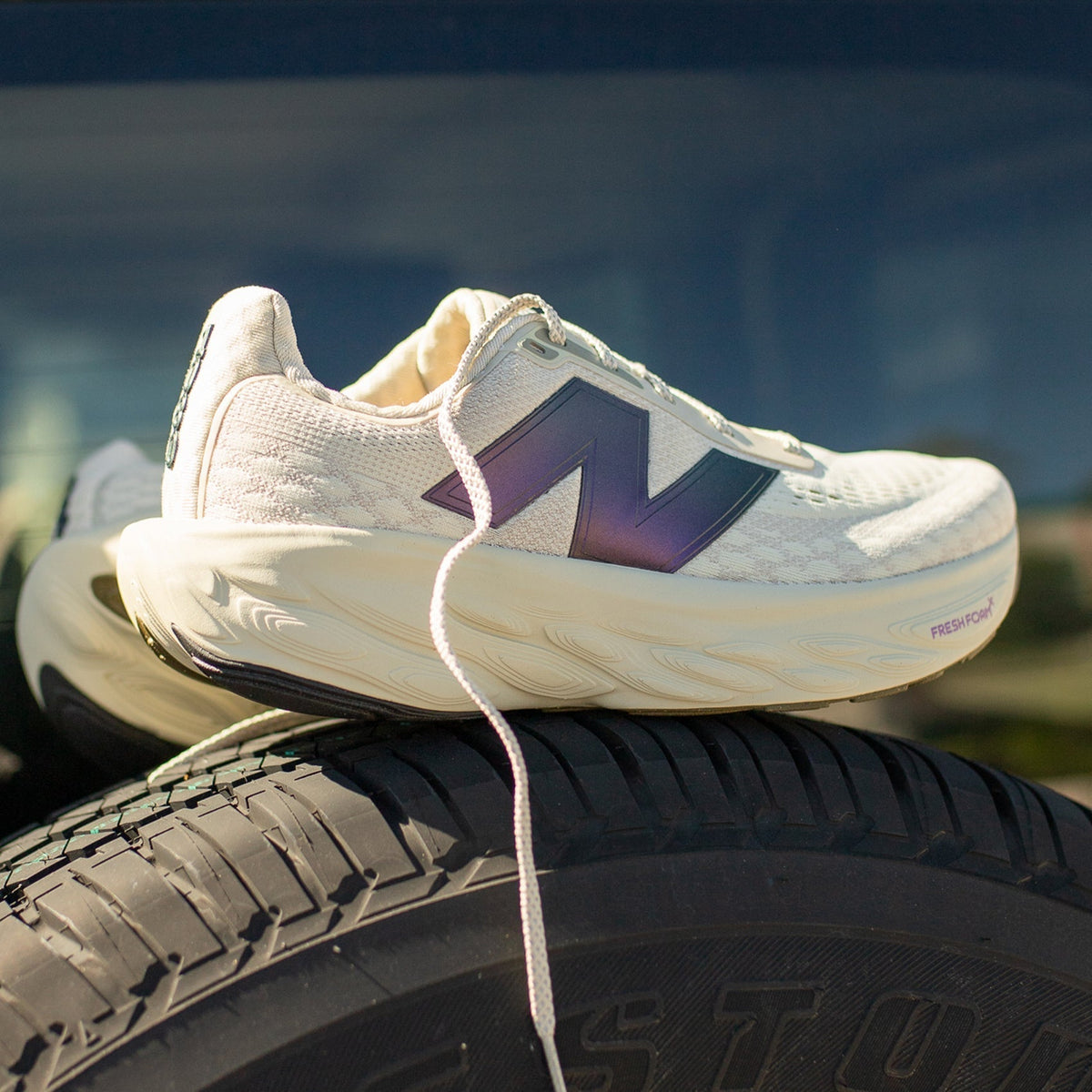 Womens New Balance Fresh Foam X 1080v14 - Crowned Bag