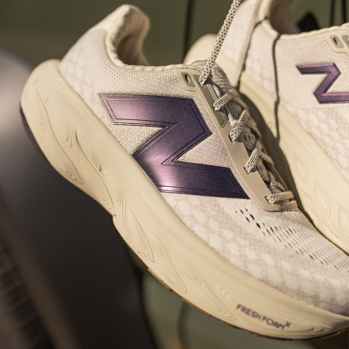Womens New Balance Fresh Foam X 1080v14 - Crowned Bag